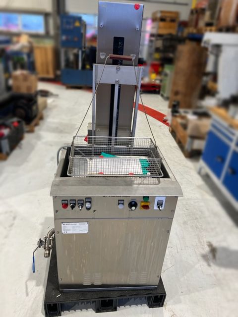 Andreas Zobel GmbH - Schweißmaschine